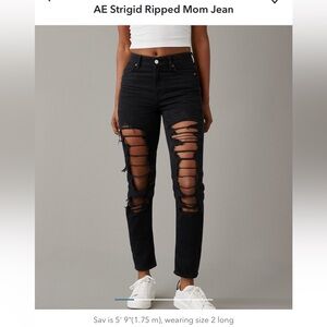 AE Mom Jean